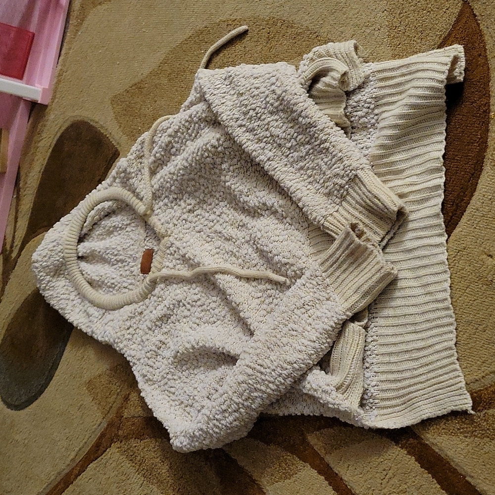 Pole sz M Womans Hoodie Sweater